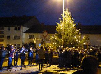 Singen unterm Christbaum